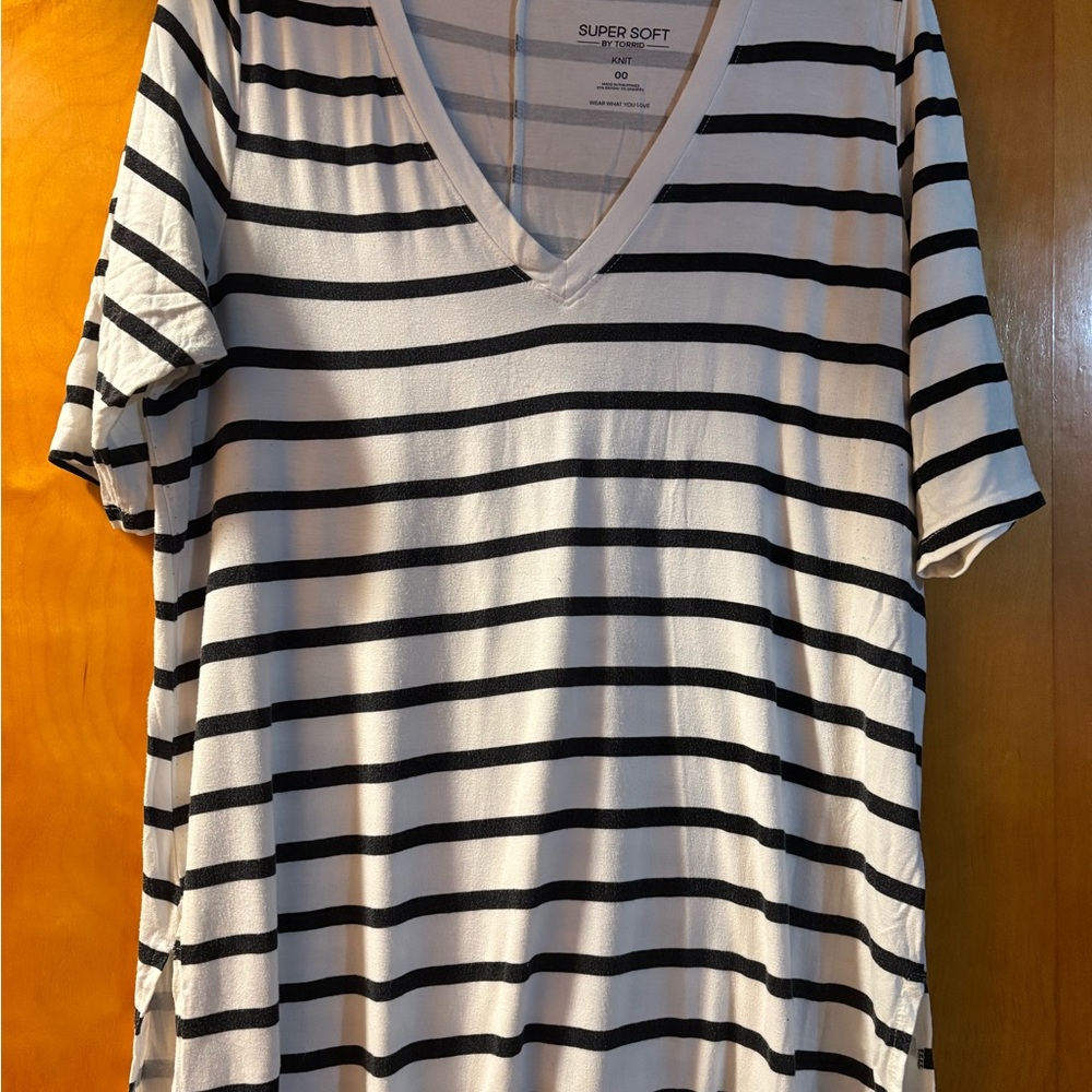 Torrid Black and White Striped V-Neck Tee